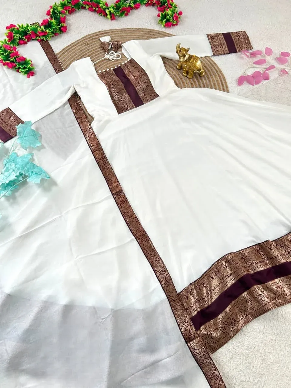 Off-White Royal Elegance Full-Stitched Anarkali Onam Style Gown